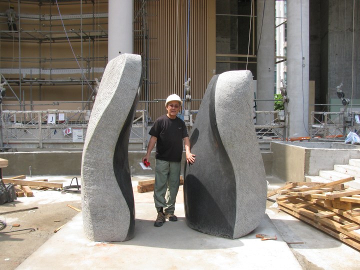 installation of black granite blocks 065